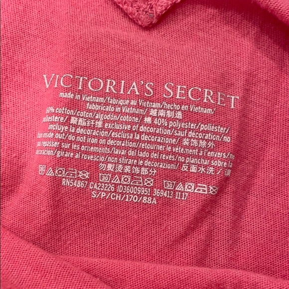 ✨ VS sleep shirt. - Picture 2 of 4